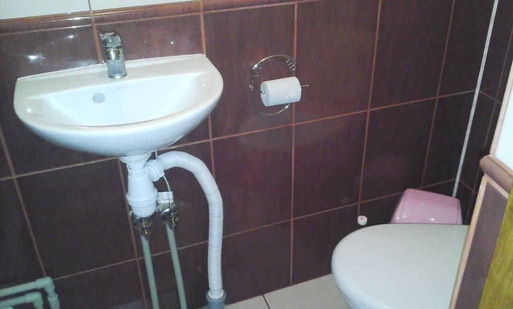 Guest House Magnat Verkhne-Studenyy Ngoại thất bức ảnh