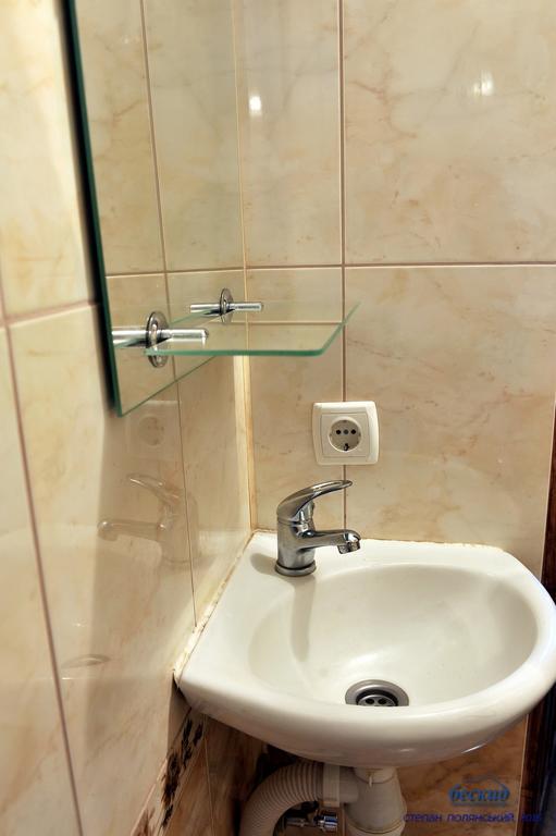 Guest House Magnat Verkhne-Studenyy Ngoại thất bức ảnh
